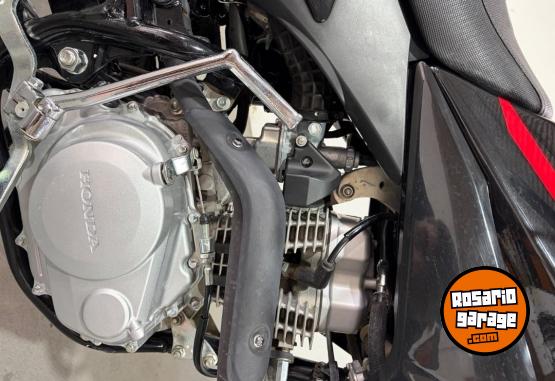 Motos - Honda Xr 150 2024 Nafta 7000Km - En Venta