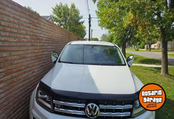 Camionetas - Volkswagen Amarok hightline 2021 Diesel 27000Km - En Venta