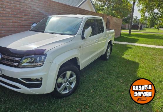 Camionetas - Volkswagen Amarok hightline 2021 Diesel 27000Km - En Venta