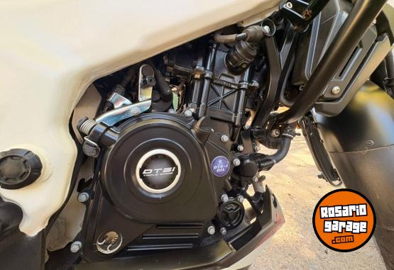 Motos - Bajaj Rouser NS 200 2023 Nafta 15700Km - En Venta