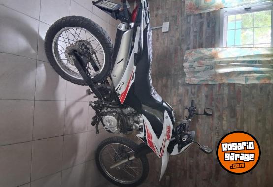 Motos - Corven Triax 250cc 2021 Nafta 30000Km - En Venta
