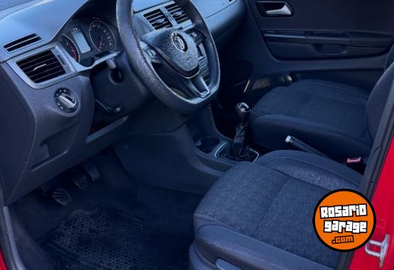 Autos - Volkswagen SURAN 1.6 TRENDLINE 2017 Nafta 118000Km - En Venta