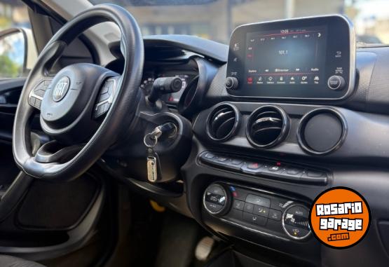 Autos - Fiat Cronos 2021 Nafta 130000Km - En Venta