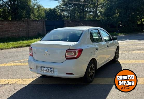 Autos - Renault Logan 2016 GNC 120000Km - En Venta