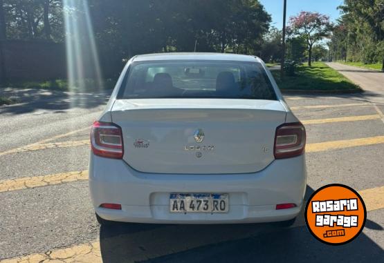 Autos - Renault Logan 2016 GNC 120000Km - En Venta
