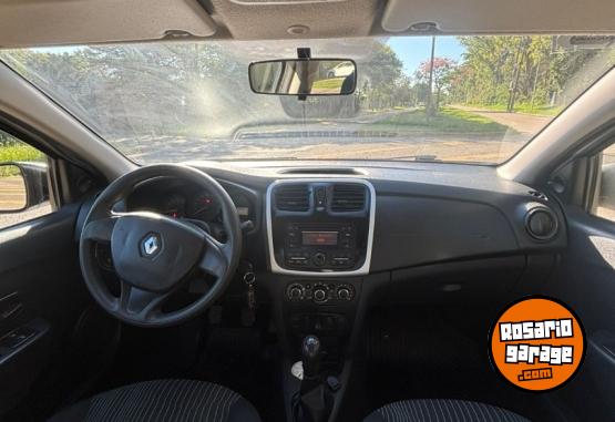 Autos - Renault Logan 2016 GNC 120000Km - En Venta