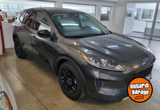 Autos - Ford Kuga SE H�brida 4x2 2020 Electrico / Hibrido 139000Km - En Venta