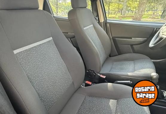 Autos - Chevrolet CELTA 2012 Nafta 127000Km - En Venta