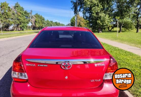 Autos - Toyota Etios 2023 Nafta 15100Km - En Venta