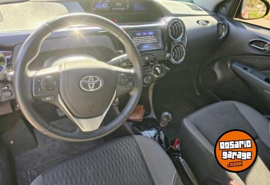 Autos - Toyota Etios 2023 Nafta 15100Km - En Venta
