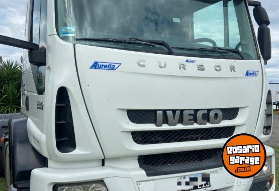 Camiones y Gr�as - CURSOR 330 6X2 2013 - En Venta