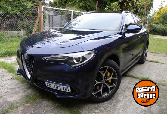 Autos - Alfa Romeo Stelvio 2018 Nafta 73000Km - En Venta