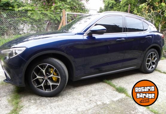 Autos - Alfa Romeo Stelvio 2018 Nafta 73000Km - En Venta