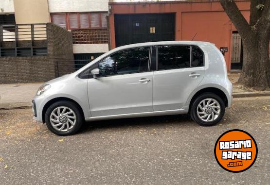 Autos - Volkswagen HIGH UP! 1.0 MPI 2017 Nafta 42000Km - En Venta