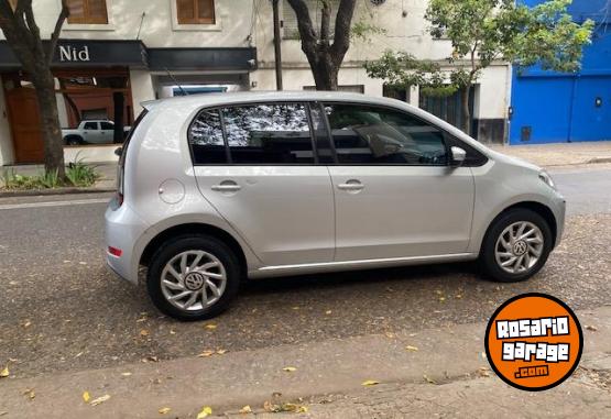 Autos - Volkswagen HIGH UP! 1.0 MPI 2017 Nafta 42000Km - En Venta