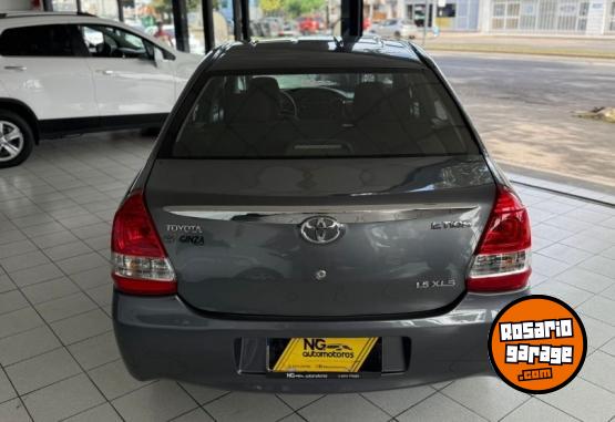 Autos - Toyota Etios XLS 2016 Nafta 124000Km - En Venta
