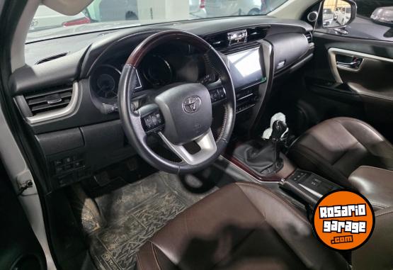 Camionetas - Toyota SW4 SRX 2.8 4X4 MT 7AS 2019 Diesel 36476Km - En Venta