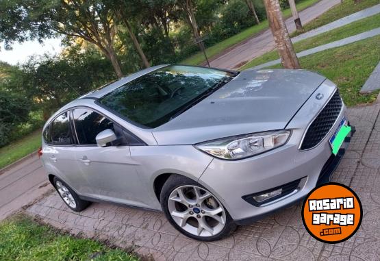 Autos - Ford FOCUS SE PLUS 2016 Nafta 111111Km - En Venta