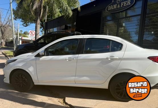 Autos - Fiat CRONOS 1.6 DRIVE 2022 Nafta 40000Km - En Venta