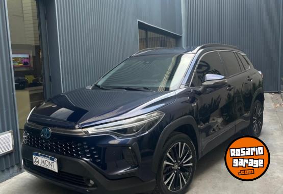 Autos - Toyota Corolla Cross Seg Hibrida 2024 Electrico / Hibrido 17000Km - En Venta