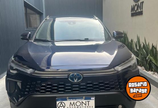 Autos - Toyota Corolla Cross Seg Hibrida 2024 Electrico / Hibrido 17000Km - En Venta