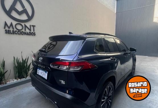 Autos - Toyota Corolla Cross Seg Hibrida 2024 Electrico / Hibrido 17000Km - En Venta