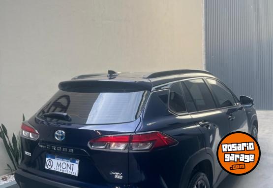 Autos - Toyota Corolla Cross Seg Hibrida 2024 Electrico / Hibrido 17000Km - En Venta