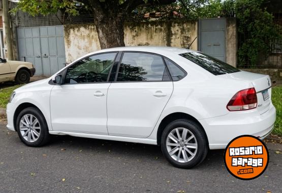 Autos - Volkswagen POLO COMFORTLINE 1..6 2017 Nafta 233000Km - En Venta