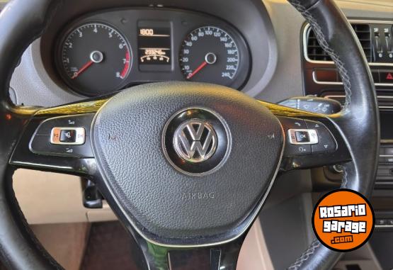 Autos - Volkswagen POLO COMFORTLINE 1..6 2017 Nafta 233000Km - En Venta