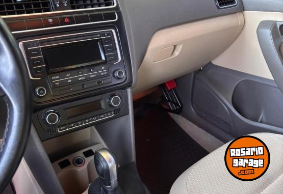 Autos - Volkswagen POLO COMFORTLINE 1..6 2017 Nafta 233000Km - En Venta