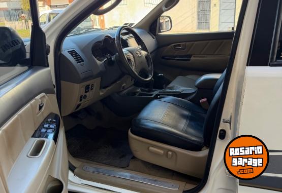 Camionetas - Toyota Hilux 2012 Diesel 135000Km - En Venta