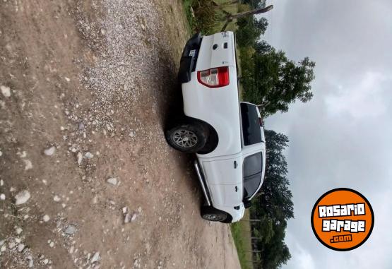 Camionetas - Ford Ranger 2017 GNC 140000Km - En Venta