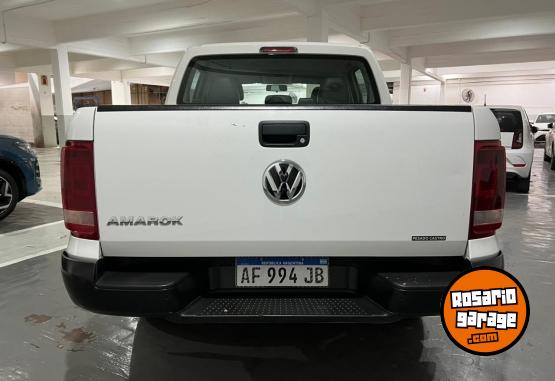 Camionetas - Volkswagen AMAROK TRENDLINE 4X2 14O 2023 Diesel 39700Km - En Venta