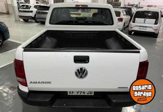 Camionetas - Volkswagen AMAROK TRENDLINE 4X2 14O 2023 Diesel 39700Km - En Venta