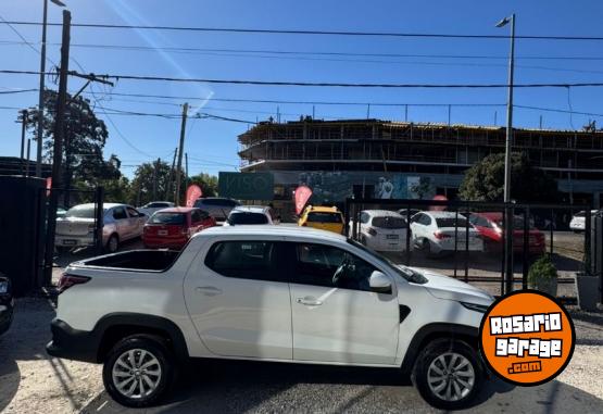 Utilitarios - Fiat STRADA 1.4 ENDURANCE 4P 2021 Nafta  - En Venta