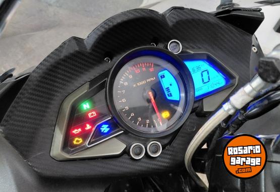 Motos - Bajaj Rs 200 2018 Nafta 11000Km - En Venta