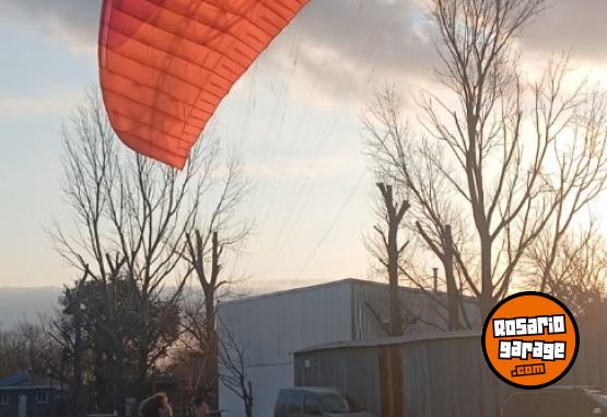 Deportes - Paramotor vela EN A, modelo 2025 con 30 horas y motor he r125 - En Venta