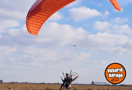 Deportes - Paramotor vela EN A, modelo 2025 con 30 horas y motor he r125 - En Venta