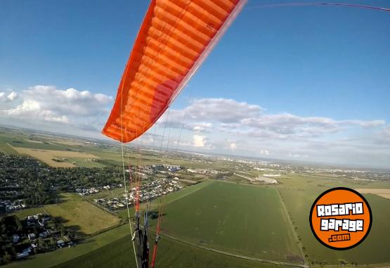 Deportes - Paramotor vela EN A, modelo 2025 con 30 horas y motor he r125 - En Venta