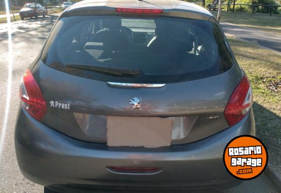 Autos - Peugeot 208 ACTIVE 2013 Nafta 90000Km - En Venta