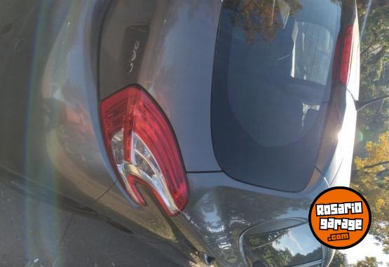 Autos - Peugeot 208 ACTIVE 2013 Nafta 90000Km - En Venta