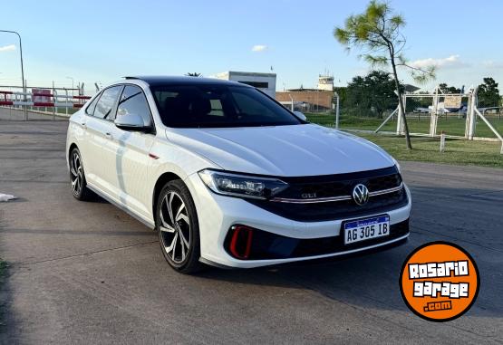 Autos - Volkswagen Vento gli tsi 350 dsg 2023 Nafta 43000Km - En Venta