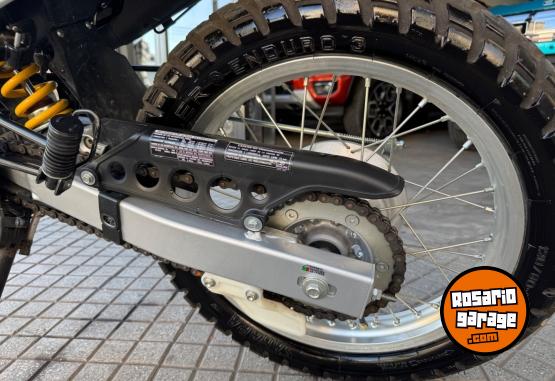 Motos - Honda Tornado 250cc 2019 Nafta 1692Km - En Venta