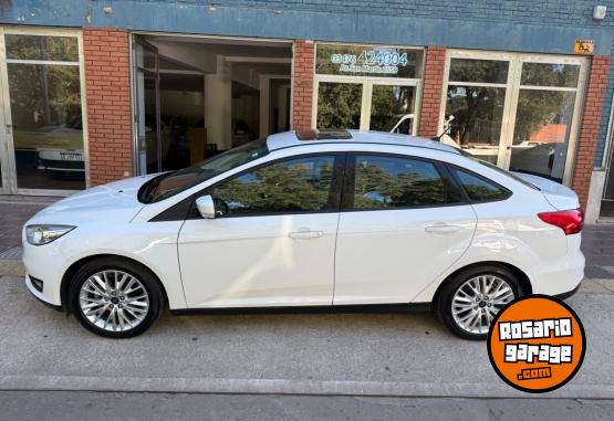 Autos - Ford Focus SE 2.0 2018 Nafta 89000Km - En Venta