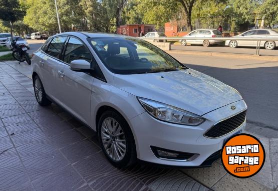 Autos - Ford Focus SE 2.0 2018 Nafta 89000Km - En Venta