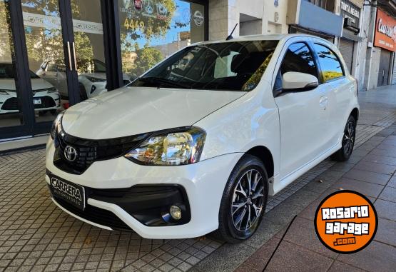 Autos - Toyota ETIOS XLS PACK 2022 Nafta 24000Km - En Venta