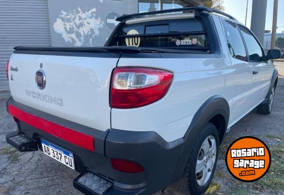 Utilitarios - Fiat Strada 2017 GNC 124000Km - En Venta