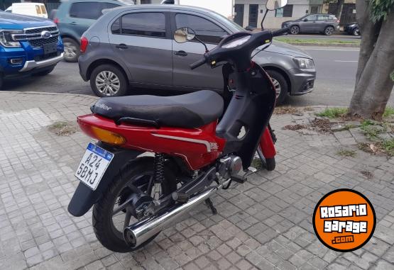 Motos - Keller Cronos 110 full 2025 Nafta 4000Km - En Venta