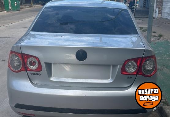 Autos - Volkswagen Vento 2009 Nafta 200000Km - En Venta