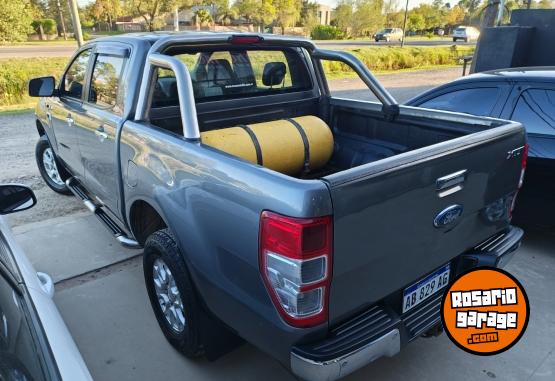Camionetas - Ford Ranger XLT 4x2 manual 2017 GNC 190000Km - En Venta